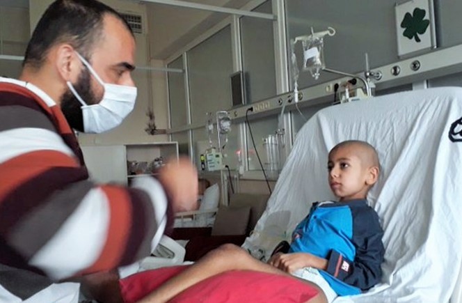 Buluşma herkesi ağlattı: Ahmet Burhan babasıyla 5 saatliğine buluşabildi