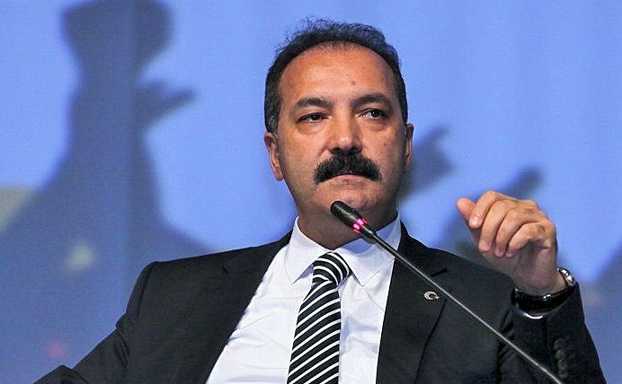 AKPli Rektörün, Doç. Dr. Ulaşlı ile ilgili skandal paylaşımına tepki yağdı