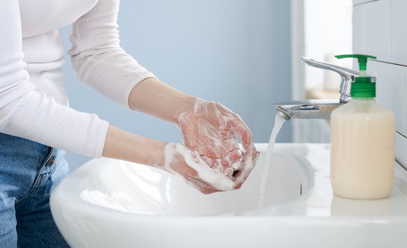 Fransız Basını: Türkiye’de üretilen el temizleme jelinin etkisiz olduğunu duyurdu