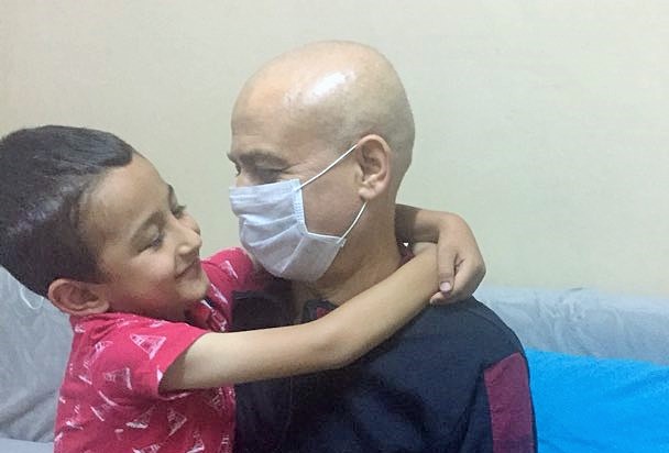 İlk buluşma: Pankreas kanseri tutuklu gazeteci Mevlüt Öztaş tahliye edildi