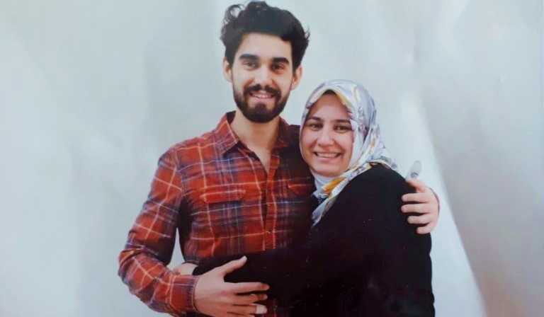 Harbiyeli Annesi Melek Çetinkaya:Oğlumu özledim, görüş gününde yanında olmak istiyorum