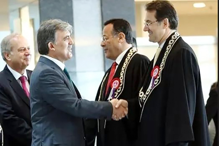 Tutuklu eski AYM Üyesi Altan:  AİHM kararına rağmen cezaevinde tutuluyorum, nefes alamıyorum