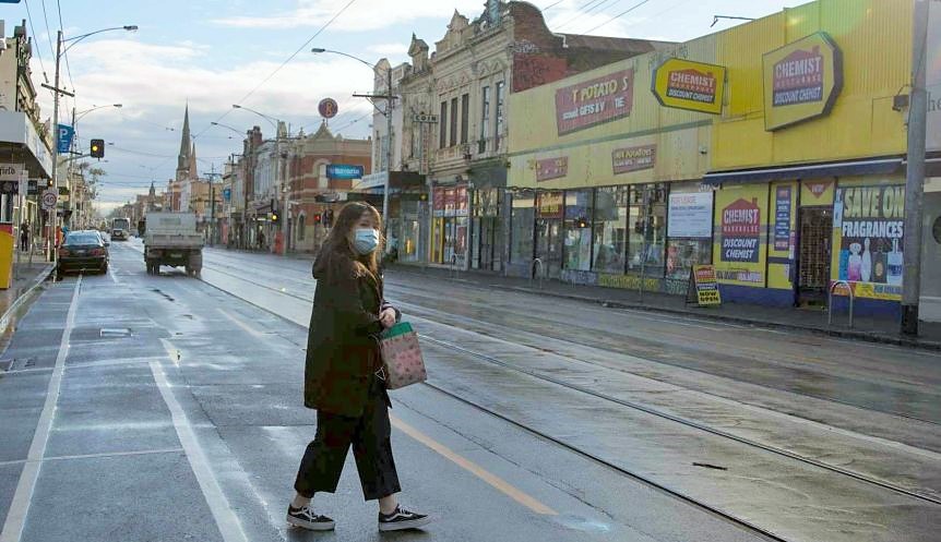 İşsizlik yolda, ülke sırtına yeni mali yük: Melbourne hayalet şehre döndü