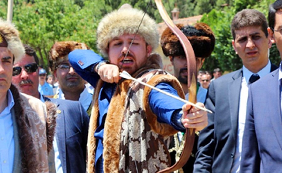 30 Ağustos yasak, Okçular Vakfı’nın Malazgirt Zaferi etkinlikleri serbest