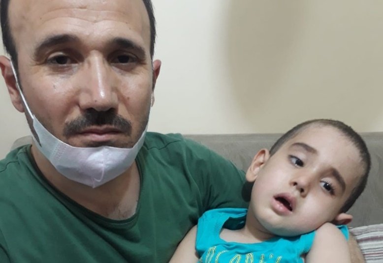 Küçük Selman bu sabah kan kustu: Buna rağmen tutuklu babasıyla görüşmesine izin verilmiyor