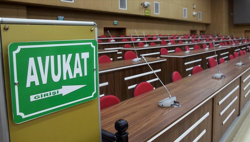 Gözaltındaki Avukatlara: Müvekkilinin polise verdiği ifadesini neden değiştirmek istiyorsun?