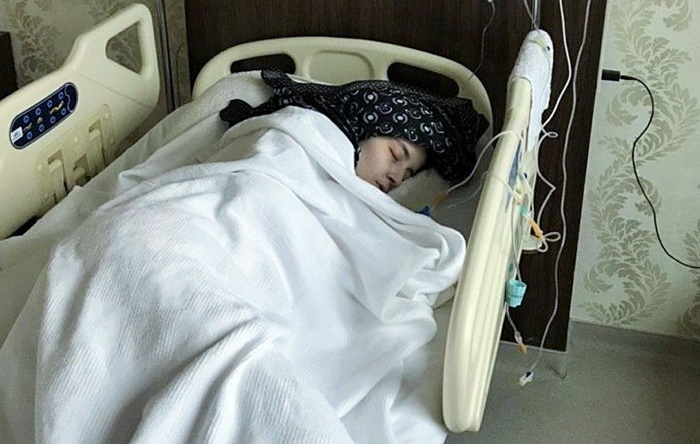 Tutuklu acılı babaya nihayet izin verildi: Yoğun bakımda bilinci kapalı kızının yanında 4.5 saat durdu