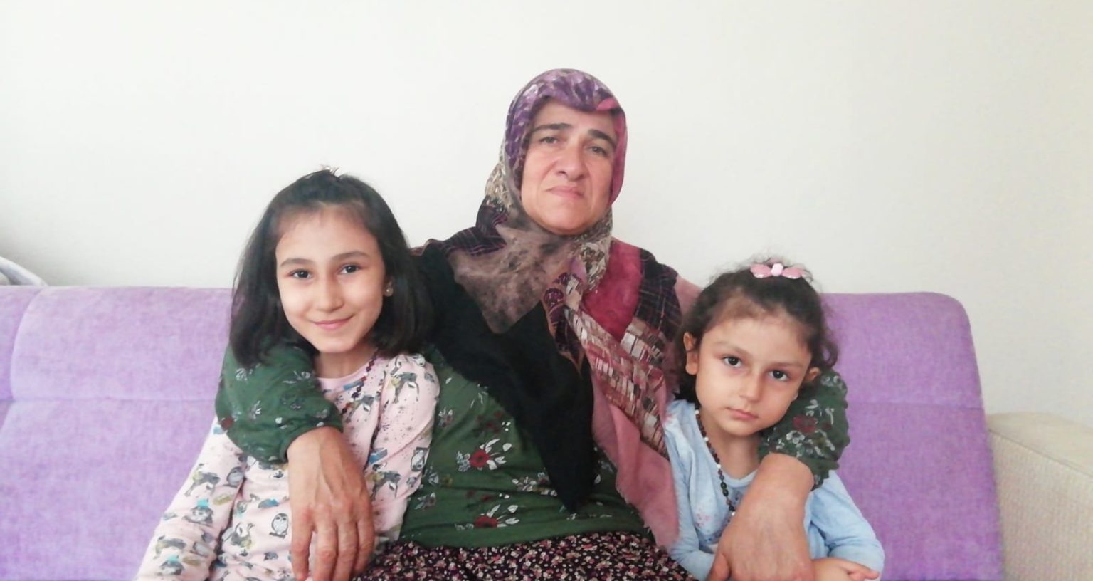 Aile boyu zulüm: Yavrularımızı salın, bizi rahat bırakın