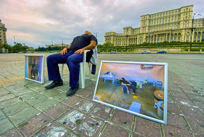 Ses ver başka ölümler olmasın: Beyaz sandalyede ölüm ve helikopterden atılmaya sert tepki