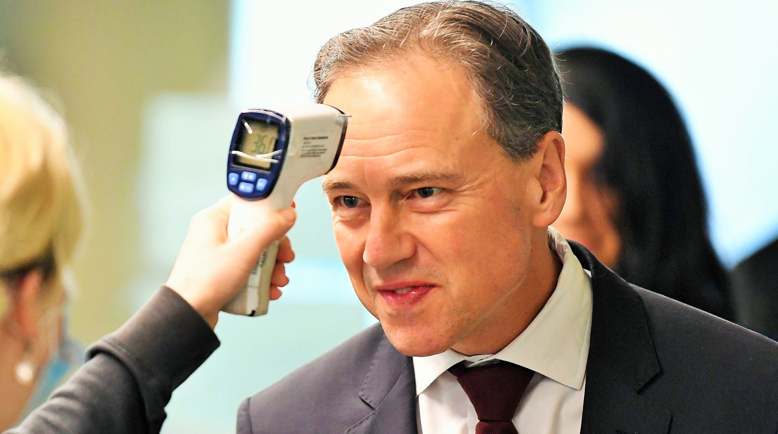 Federal Sağlık Bakanı: Vatandaşların çoğu önümüzdeki Ekim itibariyle aşılanmış olacak