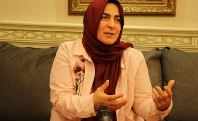 AKP kurucusu Ünsal: Çıplak arama cemaat davalarıyla arttı