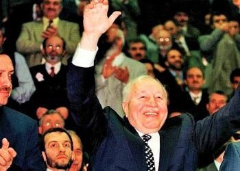 AKP 28 Şubat’ın mağduru mu, mahsulü mü?