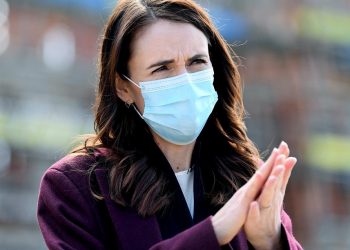 Bir hafta tecrit: Yeni Zelanda, bir koronavirüs vakıası nedeniyle uzaktan eğitime geçti