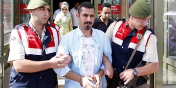 Gazetecilikten başka suçu olmayan Mehmet Baransu 6 yıldır neden hapiste?