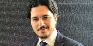 AKP’nin ‘paralel devleti’:Rektörün oğlu 1 günde memur olup Cumhurbaşkanlığına atandı