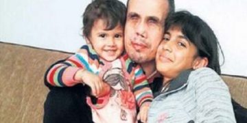 AKP yargısının hukuk cinneti: Bomba imha ederken iki gözünü ve elini kaybeden gazi polisi ‘terörist’ ilan etti ve hapse attı