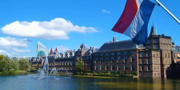 Hollanda’dan Türk politikacılara seçim propagandası yasağı