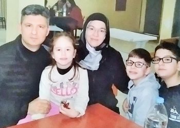 Çocukları yıkıldı: Baba 6 yıldır tutukluydu, anneleri de hapsedildi