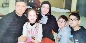 Çocukları yıkıldı: Baba 6 yıldır tutukluydu, anneleri de hapsedildi