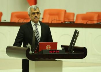 Polis, Gergerlioğlu’na abdest bile aldırmadı: İtalyan faşist yönetimi Ömer Muhtar’a bunu yapmadı