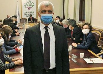 Kocaelililer’den Gergerliğlu tepkisi: İrademize kayyum atadılar