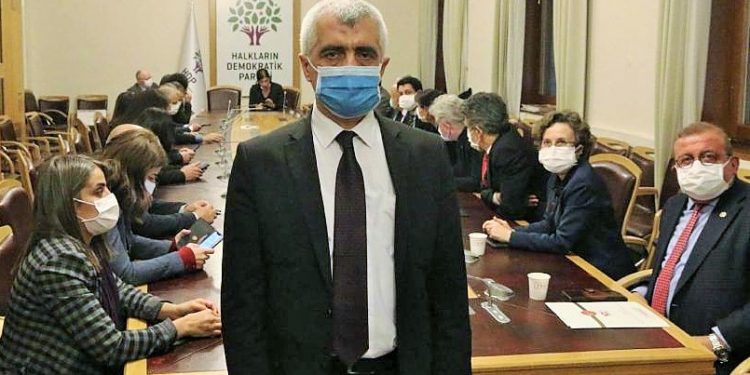 Kocaelililer’den Gergerliğlu tepkisi: İrademize kayyum atadılar