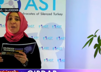 Sessizlerin sesi oldular: AST’den Türkiye’deki kadın cinayetleri ve tutuklu kadınlar için sanal protesto