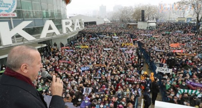 ‘AKP’li 1.500 delegenin test masrafı da devletin cebinden çıktı’