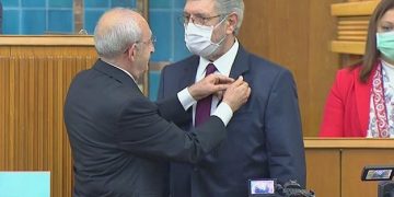 Cihangir İslam CHP’ye katıldı