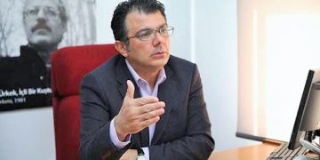 KKTC’li Vekil Akansoy, Erdoğan’a: Burası vilayetiniz değil, emirler yağdırarak Kıbrısı yönetemezsiniz