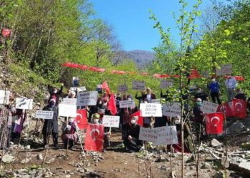 Köylülerden, Cengiz İnşaat’a karşı arı kovanlı savunma