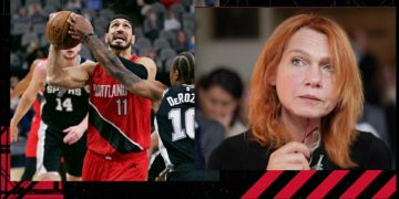 Blazers son anda kurtardı: 30. Double-Double’ını yapan Enes Kanter galibiyeti Aslı Erdoğan’a adadı