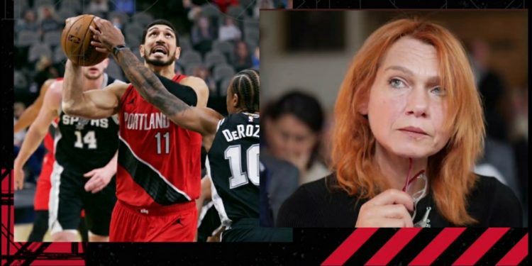 Blazers son anda kurtardı: 30. Double-Double’ını yapan Enes Kanter galibiyeti Aslı Erdoğan’a adadı