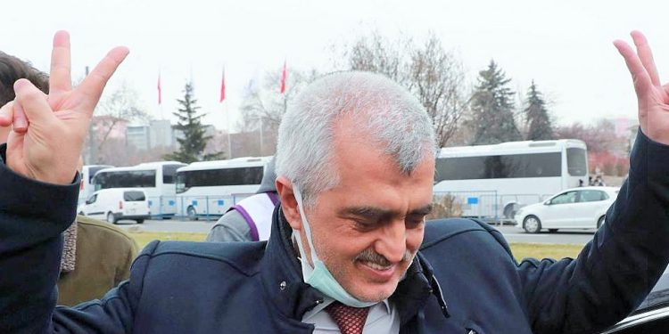 Gergerlioğlu, cezaevinden ilk mesajı yolladı: Zindanda da olsak milletin vekiliyiz