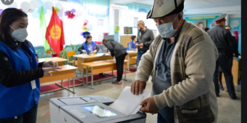 Kırgızistan referandumla Başkanlık sistemine geçti