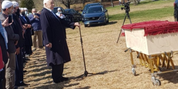 Gurbette buruk veda: Salih Dinçer vefat etti, cenaze namazını Fethullah Gülen Hocaefendi kıldırdı