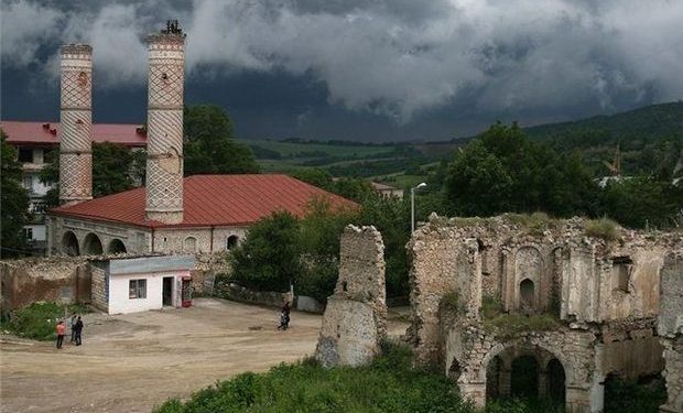 Devlet Bahçeli’nin Şuşa’da okul yapma teklifini Azerbaycan reddetti