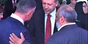 AKP’yi eleştiren  Kılıçdaroğlu: Sen doğru dur, eğri belasını bulur,  bütün pislikleri ortalığa saçıldı