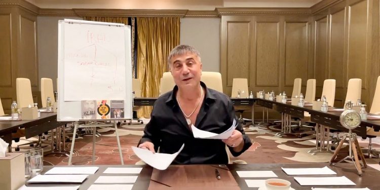 Sedat Peker’den Soylu’ya: Uyuşturucu ticaretinin en büyük patronu sensin