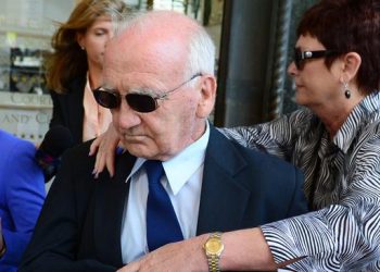 Mahkeme, çocuk istismarından yargılanan Rahib’i, Avustralya vatandaşlığından çıkarma kararını onayladı