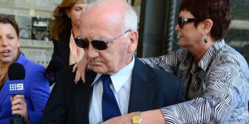 Mahkeme, çocuk istismarından yargılanan Rahib’i, Avustralya vatandaşlığından çıkarma kararını onayladı