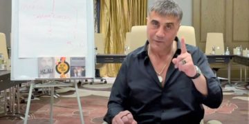 Mafya lideri Peker, yeni videoda Soylu’ya: Yeni uyuşturucu rotası nedir, size delilleriyle ispatlarıyla anlatacağım