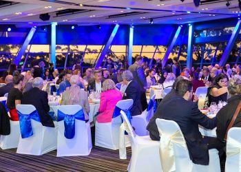 Eğitim Vakfı’nın iftarına büyük ilgi: Parlamento’daki milletveklinin yarısından fazlası aynı sofrada ağırlandı