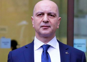 Akın İpek: Para için savcıya yalan söyletti, hakime bu yalanı tasdik ettirdiler