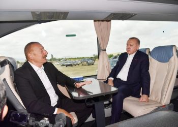 Yandaşlar her yerde varlar: Karabağ’da, Erdoğan ve Aliyev arasında müteahhit diyaloğu