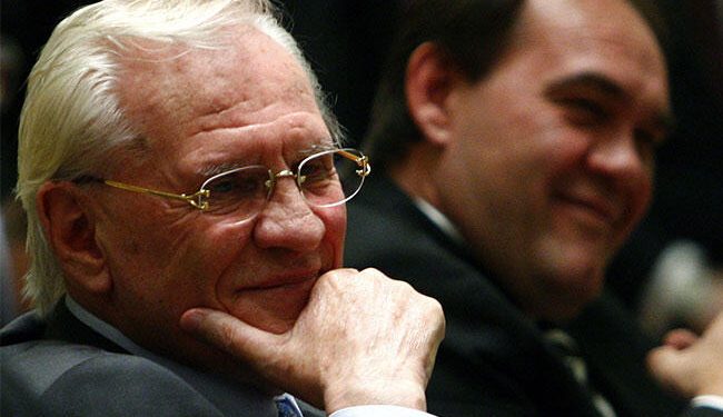 Peker, Demirören’e: Baban da kimseye parasını ödemez, mallara çökerdi