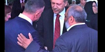 Peker yasağına tepki: Oluk oluk kan akıtacağız diye miting miting dolaşırken kamu düzeni şimdi mi aklınıza geldi?