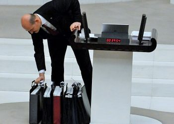 Sedat Peker’den Süleyman Soylu’ya: Bu işin sonunda delireceksin