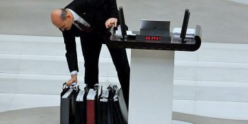 Sedat Peker’den Süleyman Soylu’ya: Bu işin sonunda delireceksin