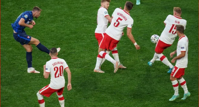 Euro 2020’de günün galipleri Slovakya ve Çekya oldu
